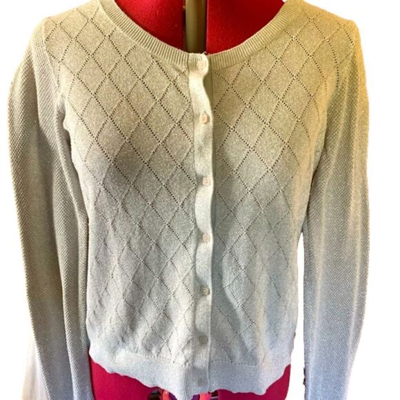NUE options silver sweater size XL - Picture 1 of 7